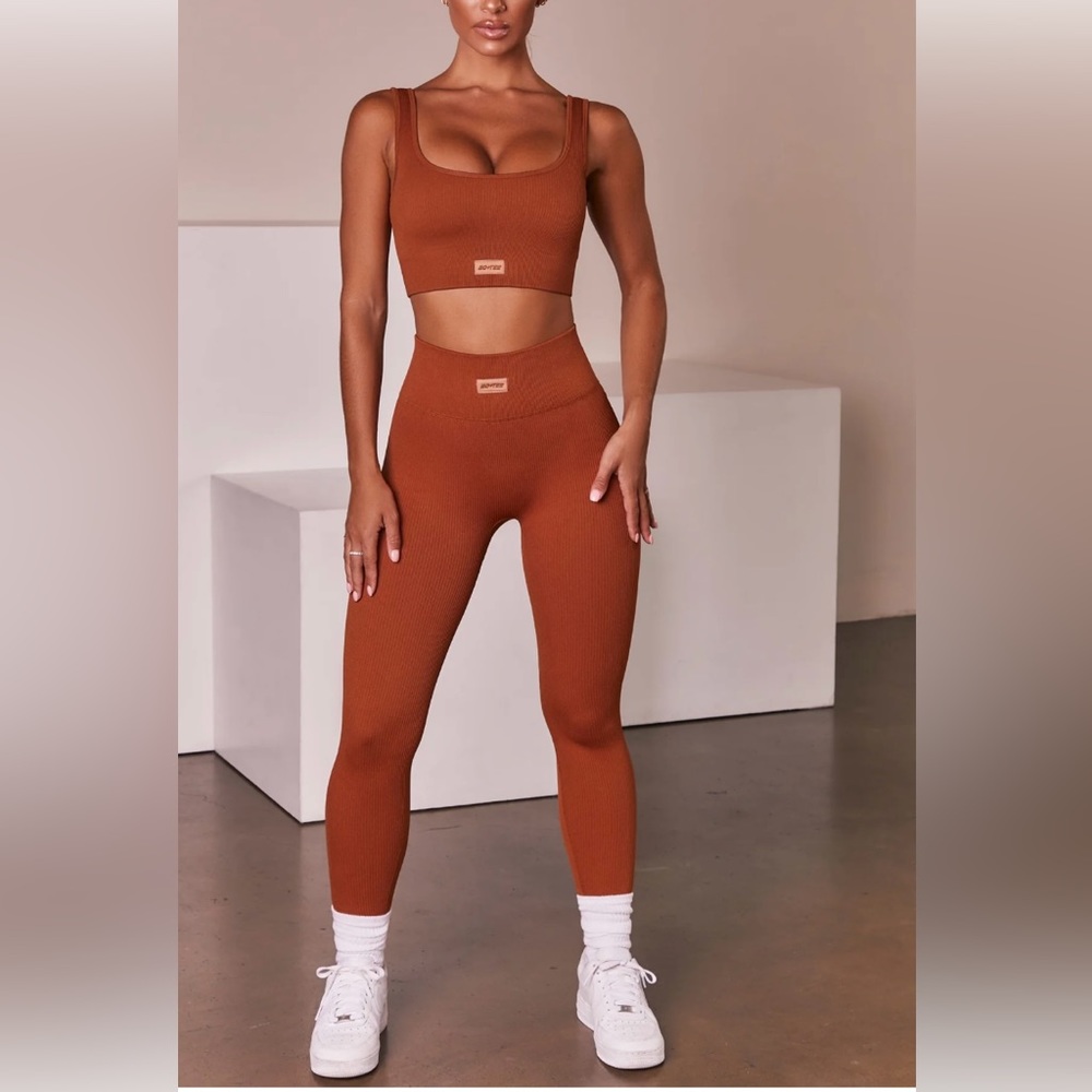Bo+Tee ribbed leggings